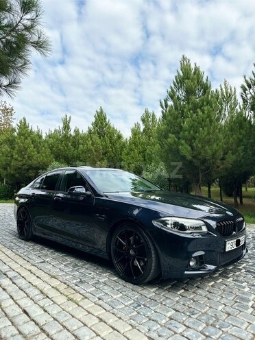 BMW 528 2014, 258,000 km - 2.0 л - Bakı