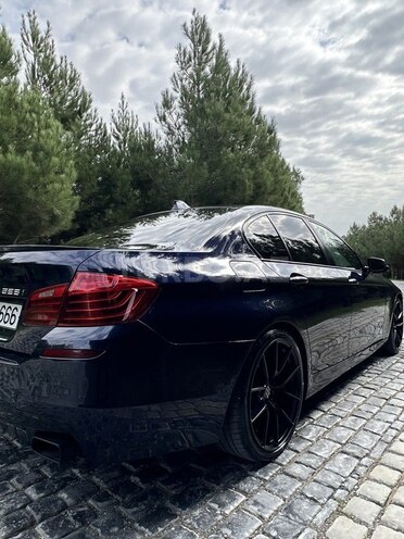BMW 528 2014, 258,000 km - 2.0 л - Bakı