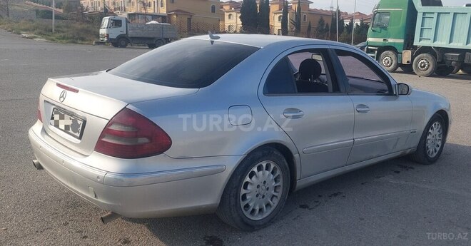 Mercedes E 200 2003, 251,000 km - 1.8 l - Xırdalan