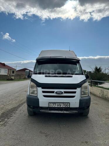 Ford Transit 2011, 354,461 km - 2.4 l - Quba