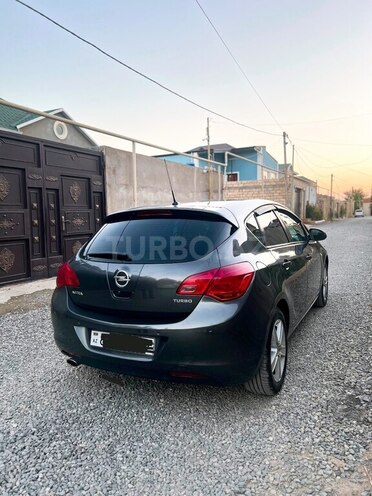 Opel Astra 2010, 180,000 km - 1.4 l - Bakı