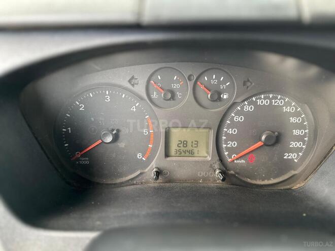 Ford Transit 2011, 354,461 km - 2.4 l - Quba