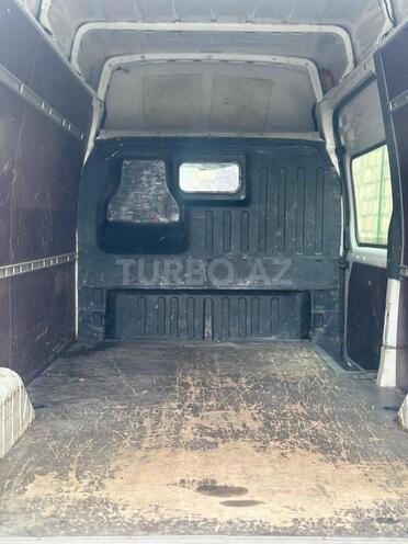 Ford Transit 2011, 354,461 km - 2.4 l - Quba