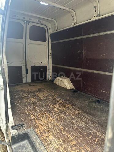 Ford Transit 2011, 354,461 km - 2.4 l - Quba