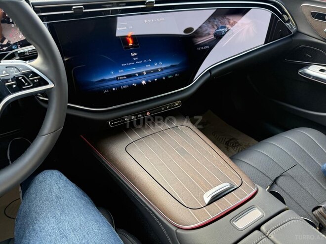 Mercedes E 350 e 2024, 9,600 km - 2.0 l - Bakı