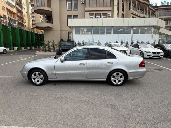 Mercedes E 270 2004, 260,000 km - 2.7 л - Bakı