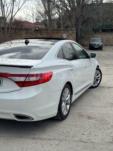 Hyundai Azera 2012, 210,000 km - 2.4 л - Bakı