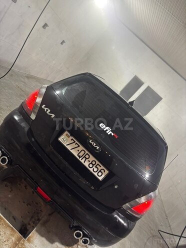 Kia Rio 2007, 400,000 km - 1.5 l - Saatlı