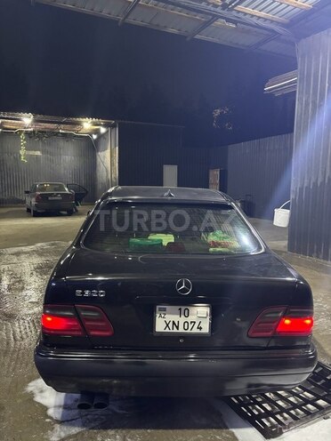 Mercedes E 320 4MATIC 1995, 380,000 km - 3.2 l - Sumqayıt