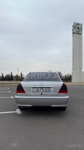 Mercedes C 240 1998, 370,000 km - 2.4 l - Beyləqan