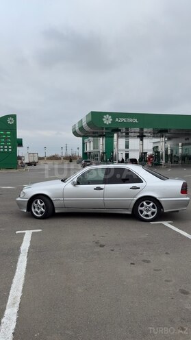 Mercedes C 240 1998, 370,000 km - 2.4 l - Beyləqan