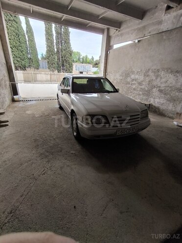 Mercedes C 180 1993, 600,000 km - 1.8 l - Tovuz
