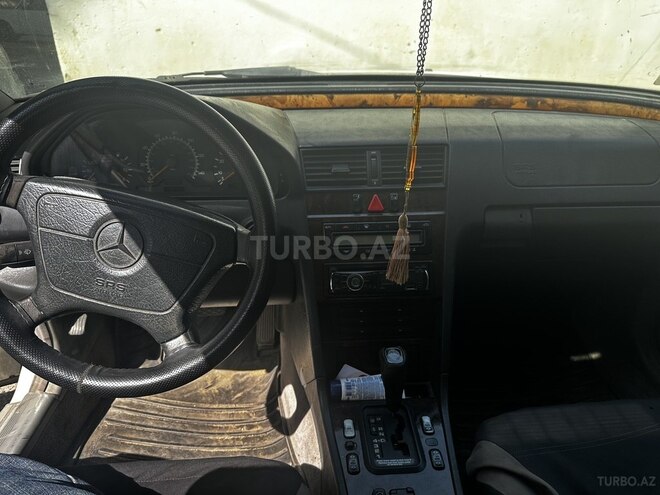 Mercedes C 230 1998, 400,000 km - 2.3 л - Sumqayıt