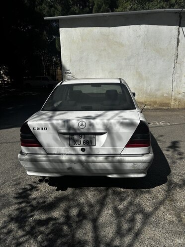 Mercedes C 230 1998, 400,000 km - 2.3 л - Sumqayıt