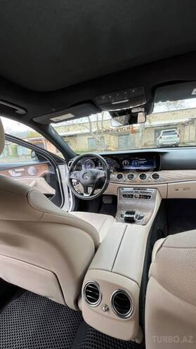 Mercedes E 300 2017, 134,000 km - 2.0 l - Gəncə