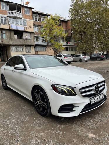 Mercedes E 300 2017, 134,000 km - 2.0 l - Gəncə