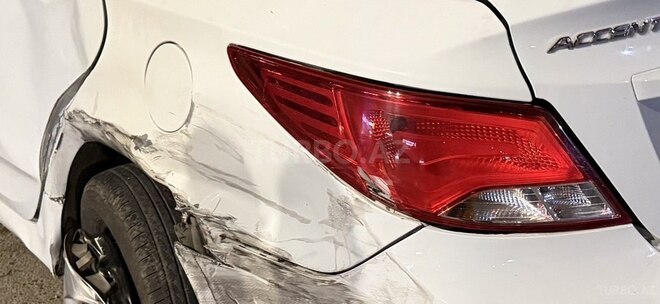 Hyundai Accent 2016, 232,000 km - 1.6 л - Bakı