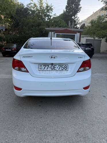 Hyundai Accent 2016, 232,000 km - 1.6 л - Bakı