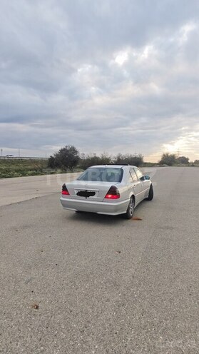 Mercedes C 180 1998, 430,000 km - 1.8 l - Salyan