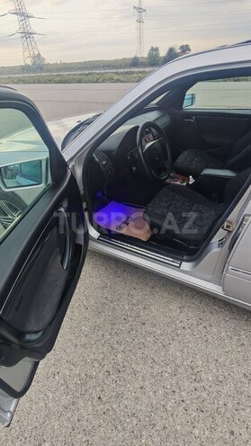 Mercedes C 180 1998, 430,000 km - 1.8 l - Salyan