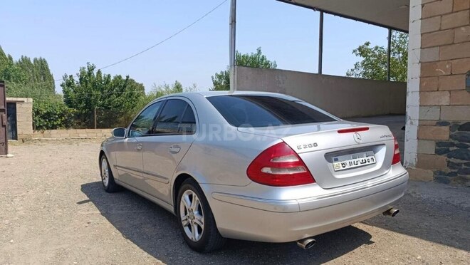 Mercedes E 200 2004, 270,000 km - 1.8 л - Gəncə