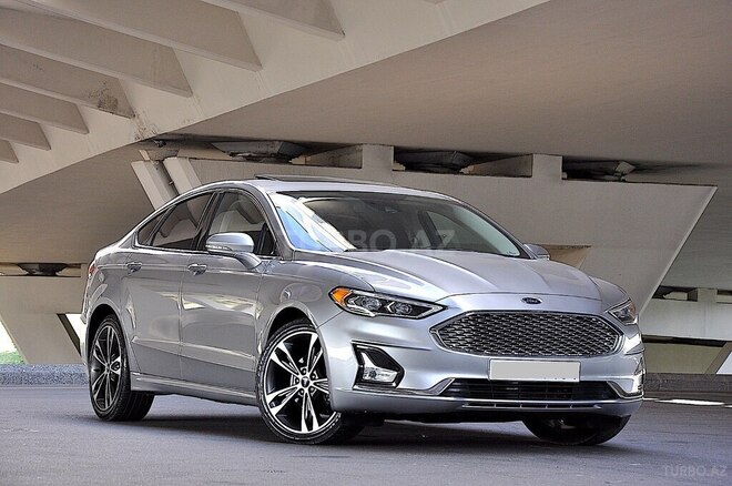 Ford Fusion (North America) 2019, 107,000 km - 2.0 л - Bakı