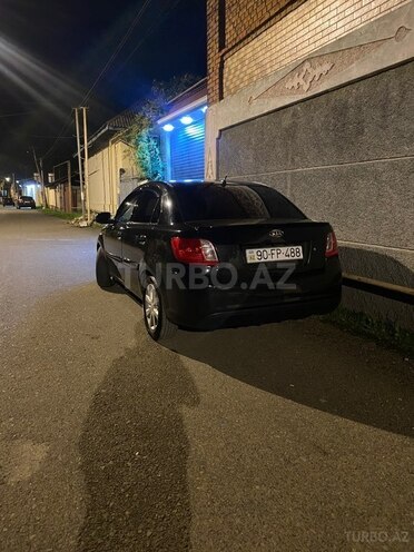 Kia Rio 2011, 230,000 km - 1.6 л - Lənkəran