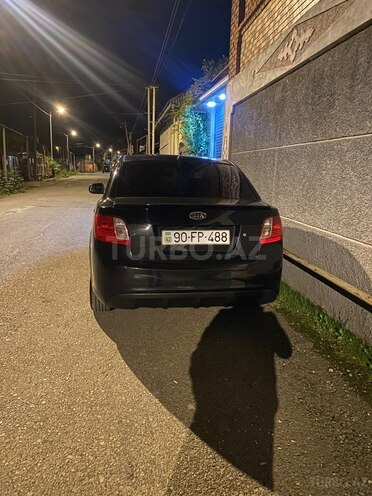 Kia Rio 2011, 230,000 km - 1.6 л - Lənkəran