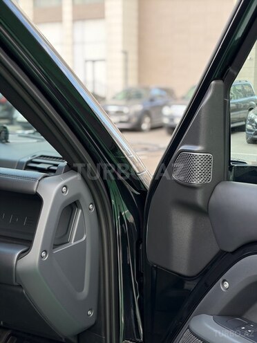 Land Rover Defender 2023, 95,000 km - 3.0 l - Bakı