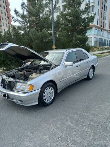 Mercedes C 180 1997, 370,000 km - 1.8 л - Bakı