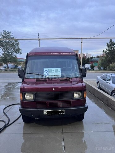 Mercedes 208 D 1994, 222,000 km - 2.4 l - Şirvan
