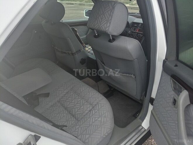 Mercedes C 180 1995, 430,000 km - 1.8 l - Bakı