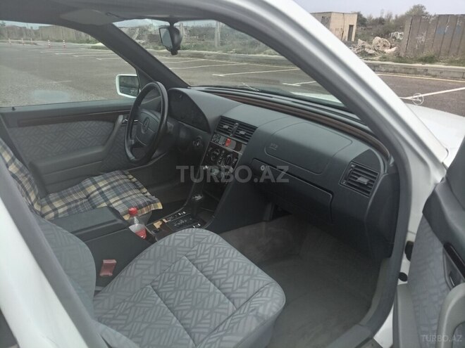 Mercedes C 180 1995, 430,000 km - 1.8 l - Bakı