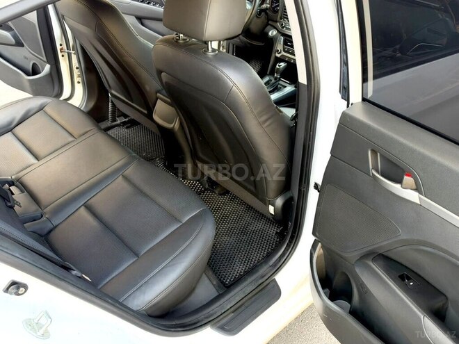 Hyundai Elantra 2017, 118,000 km - 1.6 l - Bakı