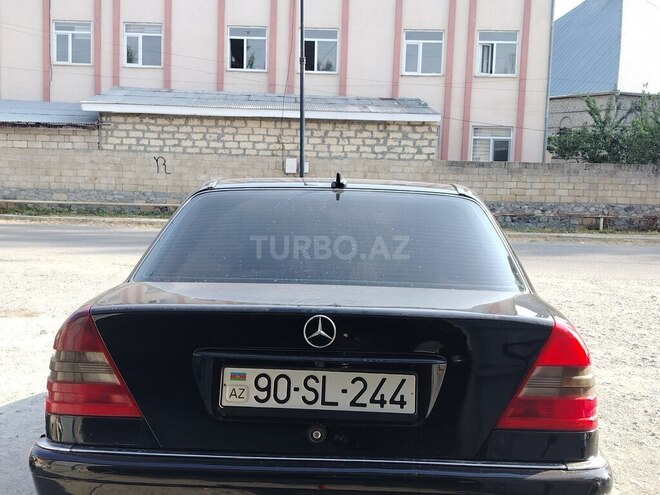 Mercedes C 200 1995, 460,000 km - 2.0 l - İsmayıllı