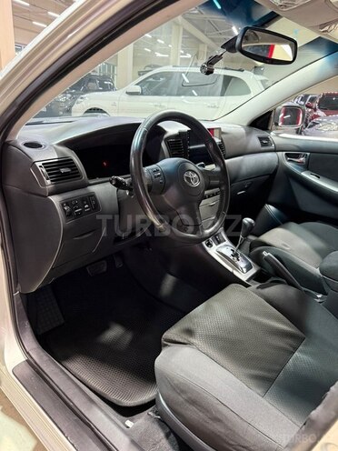 Toyota Corolla 2004, 270,000 km - 1.4 l - Sumqayıt