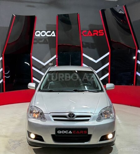 Toyota Corolla 2004, 270,000 km - 1.4 l - Sumqayıt