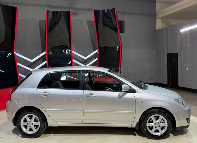 Toyota Corolla 2004, 270,000 km - 1.4 l - Sumqayıt