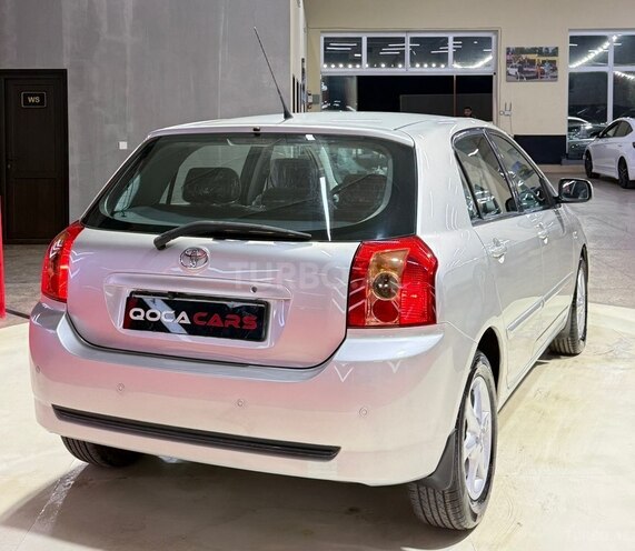Toyota Corolla 2004, 270,000 km - 1.4 l - Sumqayıt