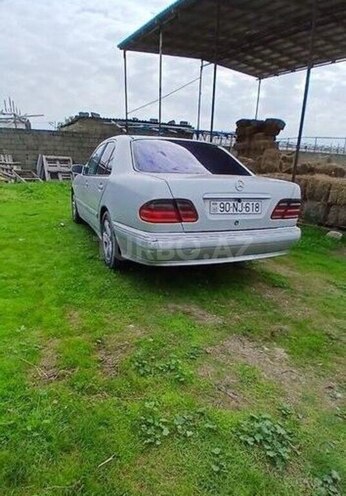 Mercedes E 230 1997, 275,020 km - 2.3 l - Bakı