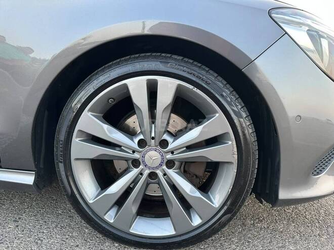 Mercedes  2016, 218,000 km - 1.5 l - Bakı