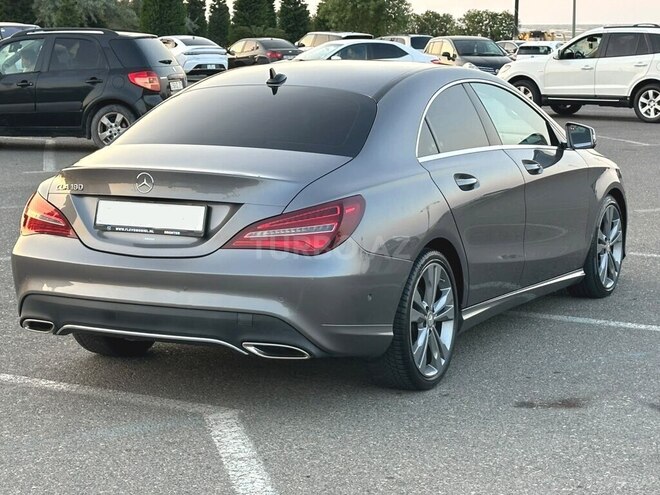 Mercedes  2016, 218,000 km - 1.5 l - Bakı