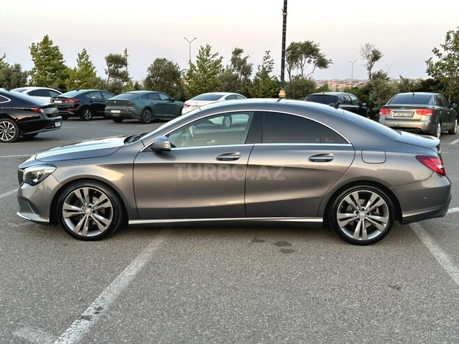 Mercedes  2016, 218,000 km - 1.5 l - Bakı