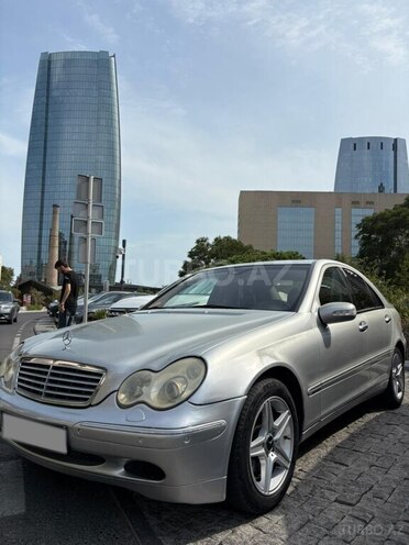 Mercedes C 200 2002, 370,000 km - 1.8 l - Bakı