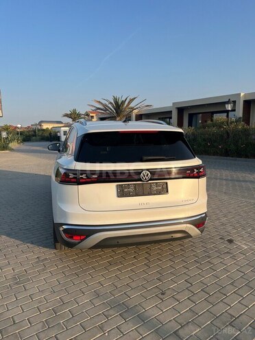 Volkswagen ID.6 Crozz 2022, 29,500 km - 0.0 l - Bakı