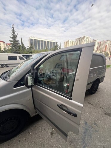 Mercedes Vito 111 2005, 600,470 km - 2.1 l - Bakı