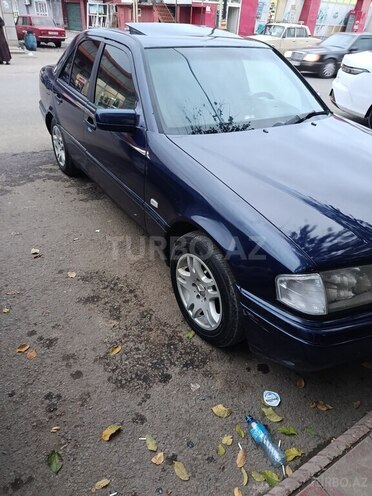 Mercedes C 180 1995, 452,000 km - 1.8 l - Cəlilabad