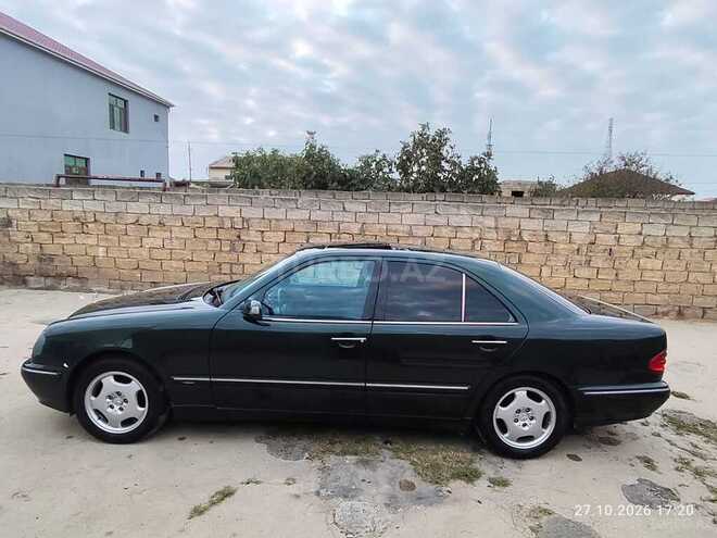 Mercedes E 240 2000, 187,000 km - 2.4 l - Bakı