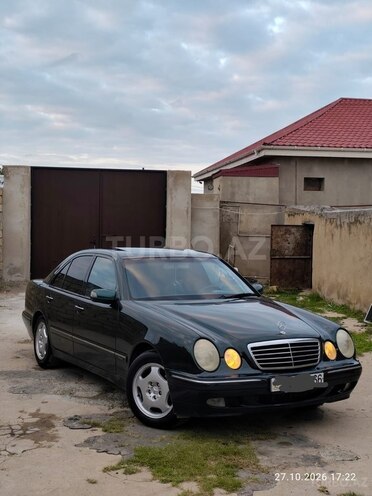 Mercedes E 240 2000, 187,000 km - 2.4 l - Bakı