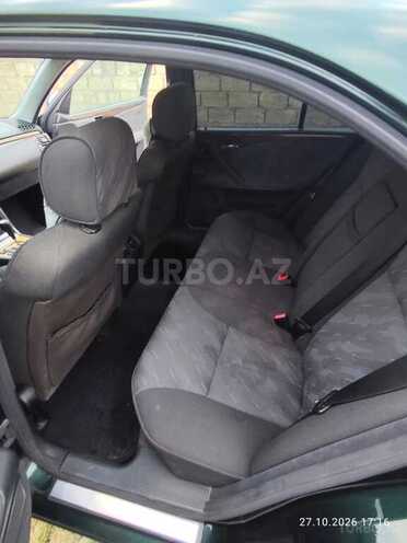 Mercedes E 240 2000, 187,000 km - 2.4 l - Bakı